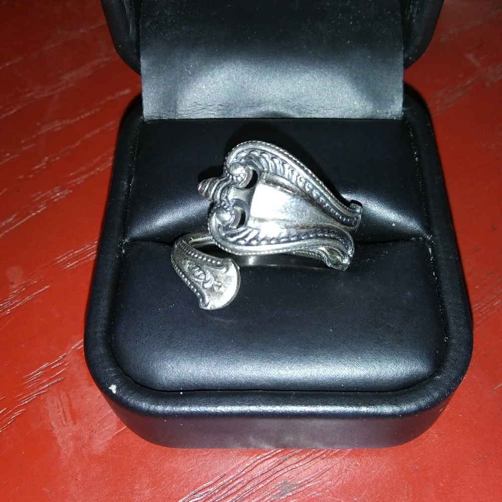 Unique silver Victorian spoon ring